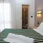 Santa Lucia 3*