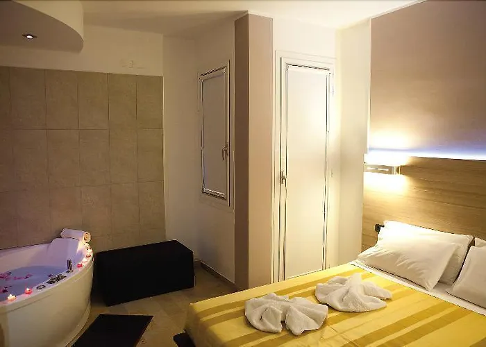 Santa Lucia 3* 비비오네