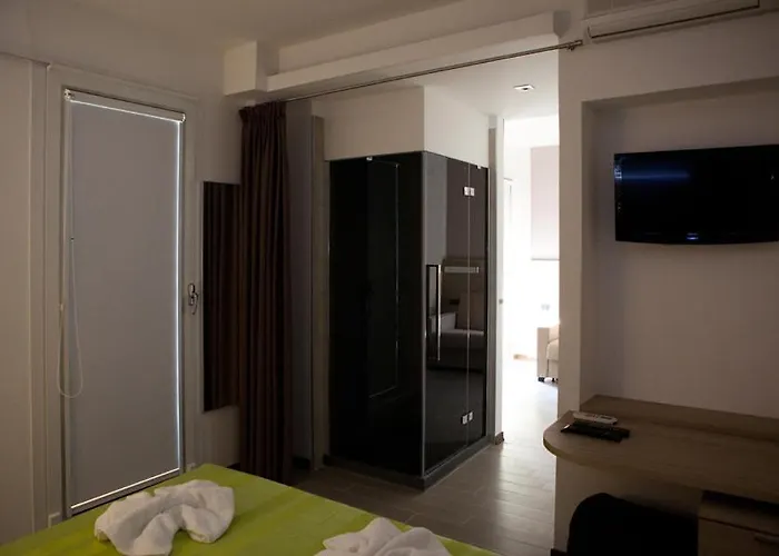 Santa Lucia Hotel 3*