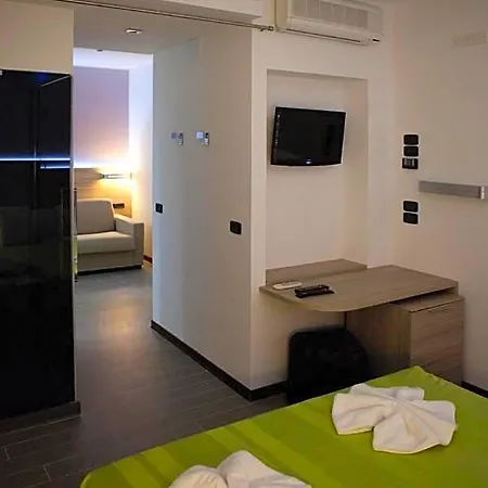 ホテル Santa Lucia 3*