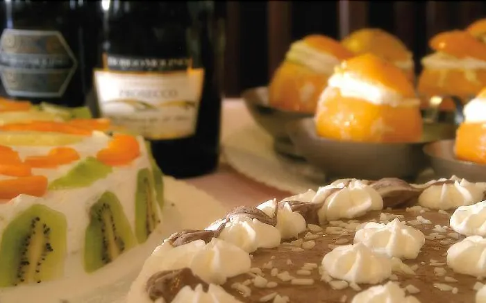 Santa Lucia Hotel 3*