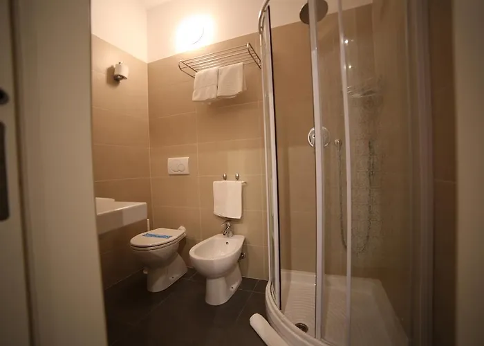 Hotel Santa Lucia 3*